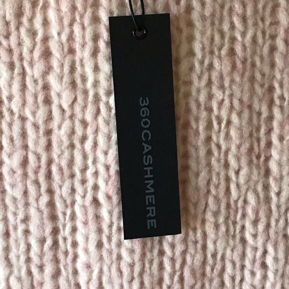 𝅺360 Cashmere Abbot sweater loose knit soft rose size M Barbie core gorp… - Picture 10 of 11